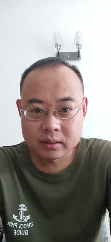 虫儿飞的第一张照片--乌鲁木齐相亲服务中心