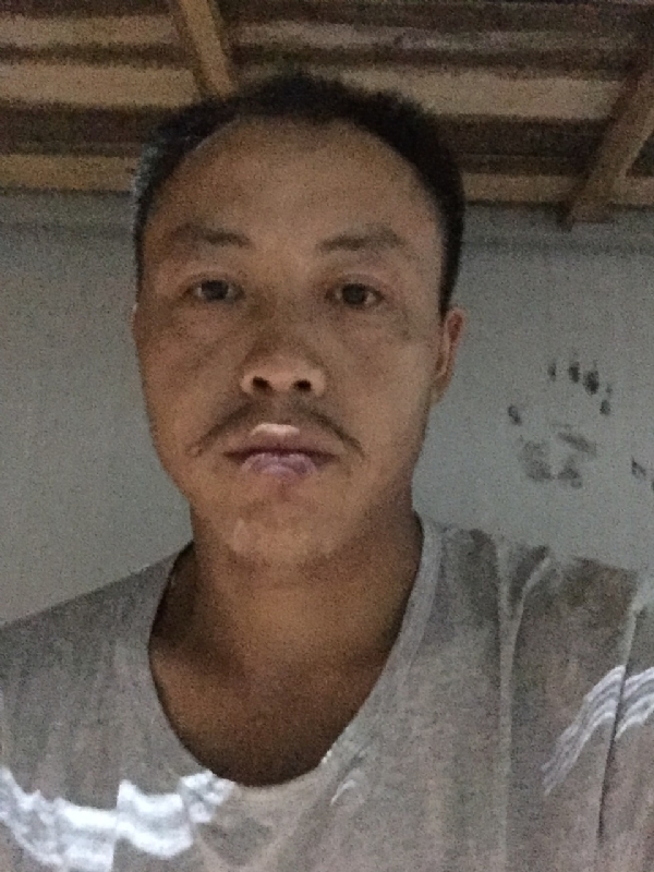 老曹的第二张照片--乌鲁木齐相亲服务中心