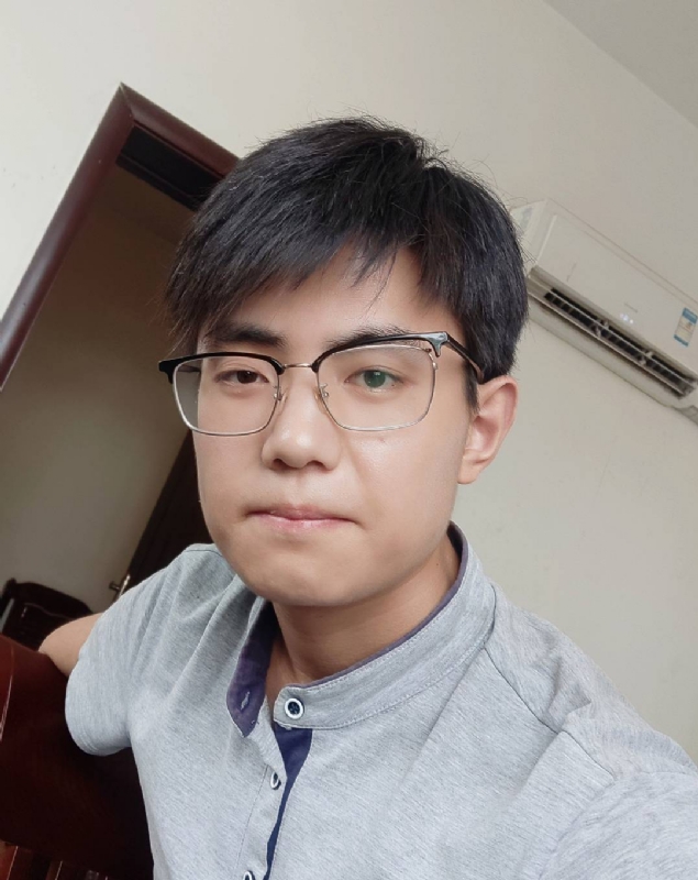 孤独患者的第二张照片--乌鲁木齐相亲服务中心