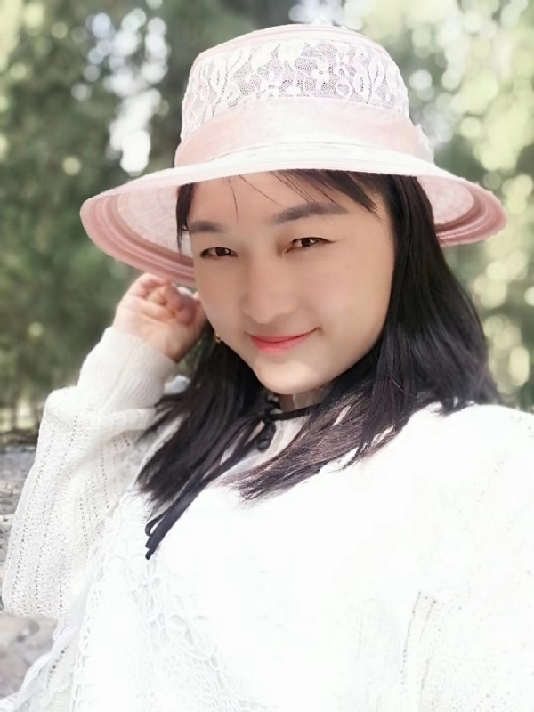 凤凰的第一张照片--乌鲁木齐相亲服务中心
