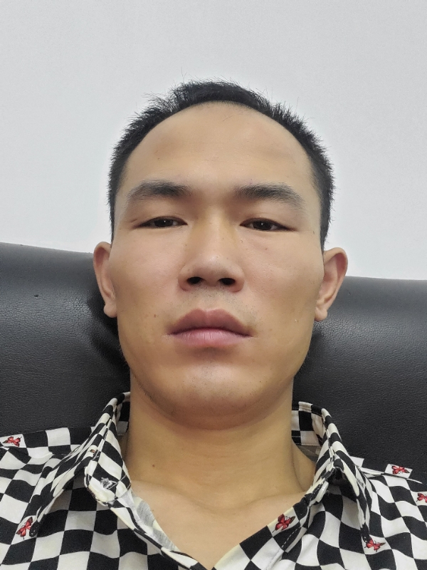 卷卷有爷名的第一张照片--乌鲁木齐相亲服务中心