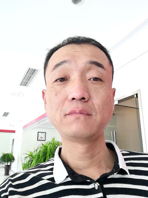 社会你的飞哥的第一张照片--乌鲁木齐相亲服务中心