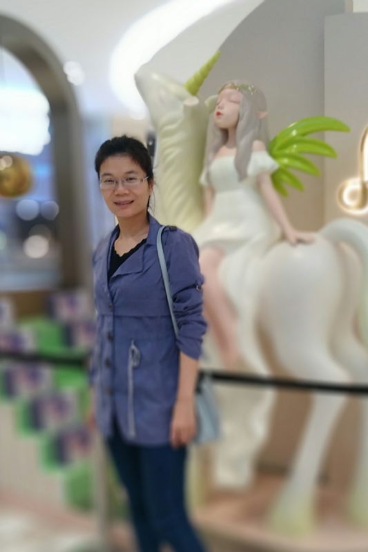 霞的第一张照片--乌鲁木齐相亲服务中心
