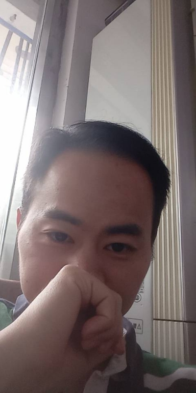 90年大叔的第四张照片--乌鲁木齐相亲服务中心