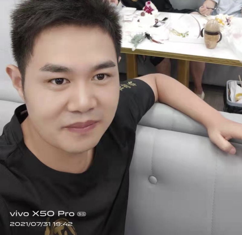 阳洋杨的第一张照片--乌鲁木齐相亲服务中心