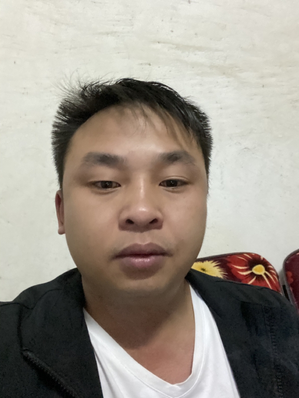 啊呜的第一张照片--乌鲁木齐相亲服务中心
