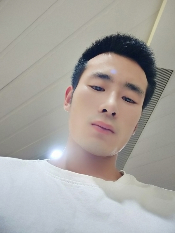 离殇的第一张照片--乌鲁木齐相亲服务中心