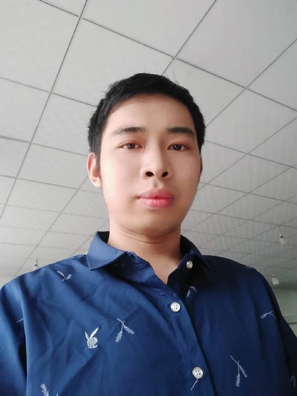 啊辉的第一张照片--乌鲁木齐相亲服务中心