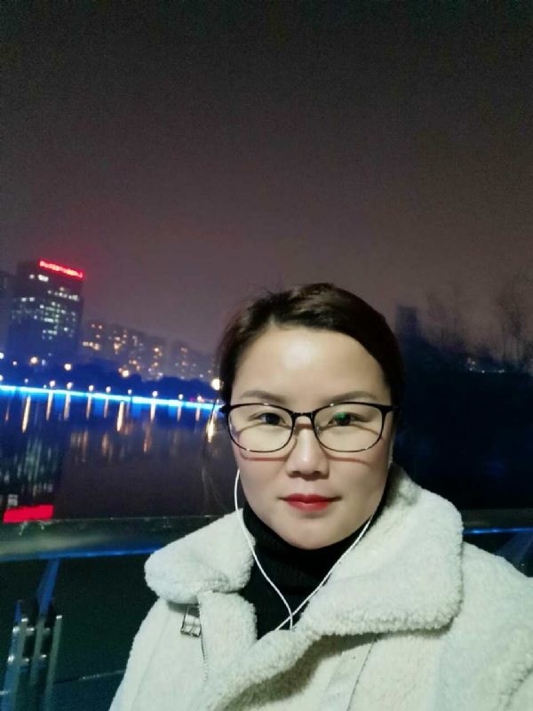 小英的第一张照片--乌鲁木齐相亲服务中心