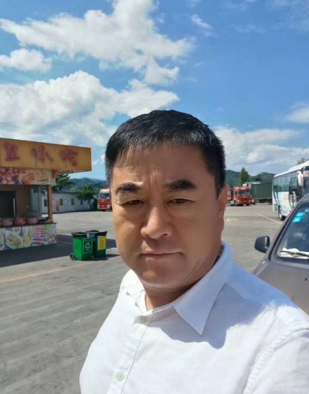 从此不再孤独的第一张照片--乌鲁木齐相亲服务中心