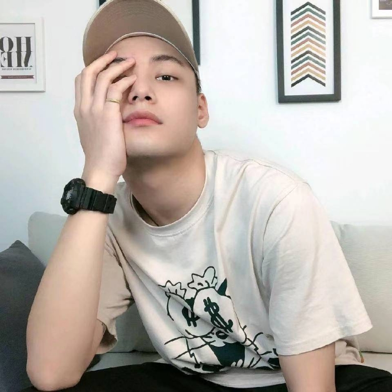 勇敢的第一张照片--乌鲁木齐相亲服务中心