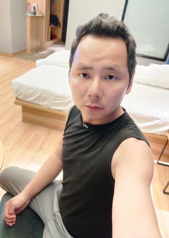 爱远的要命的第一张照片--乌鲁木齐相亲服务中心