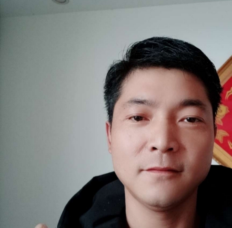 郝运的第一张照片--乌鲁木齐相亲服务中心
