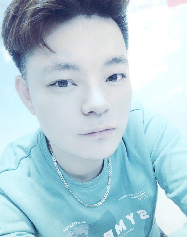小丰的第一张照片--乌鲁木齐相亲服务中心