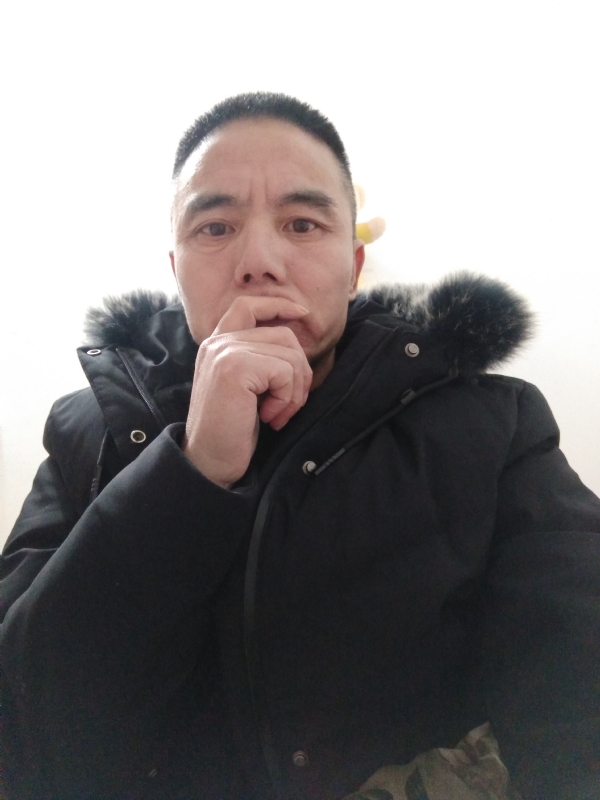 孤独人生的第一张照片--乌鲁木齐相亲服务中心