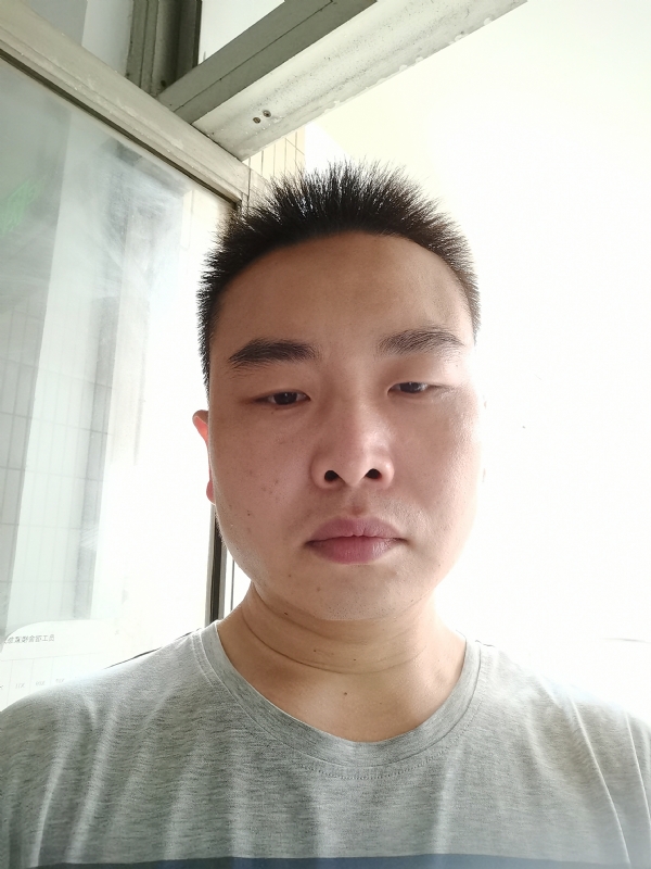 天真的我的第一张照片--乌鲁木齐相亲服务中心