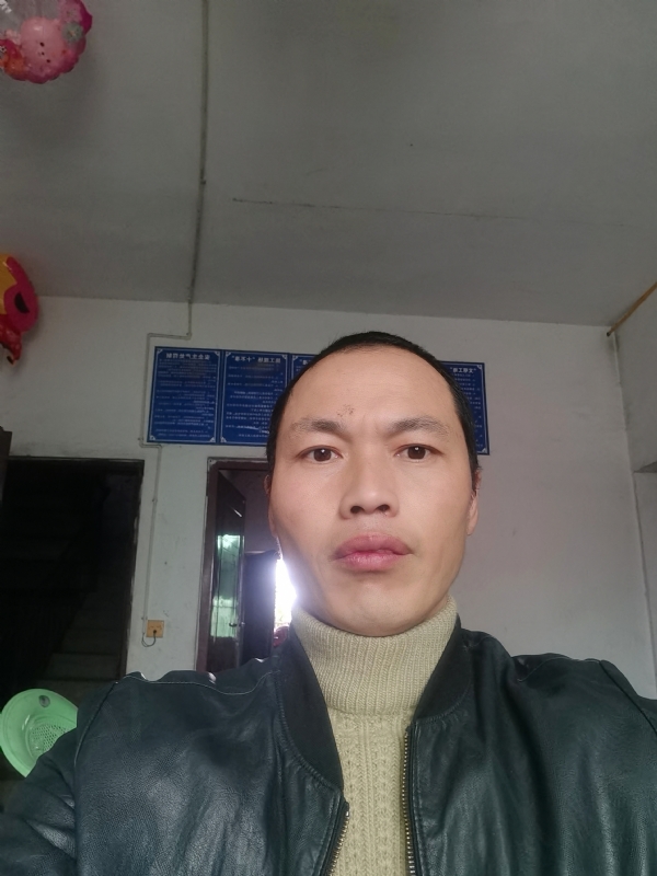 陈前的第一张照片--乌鲁木齐相亲服务中心