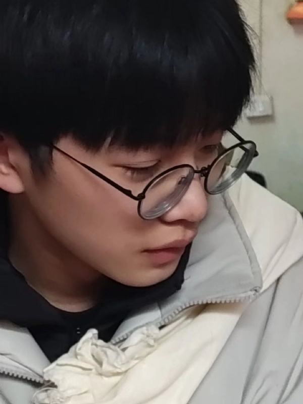 梦游的第二张照片--乌鲁木齐相亲服务中心