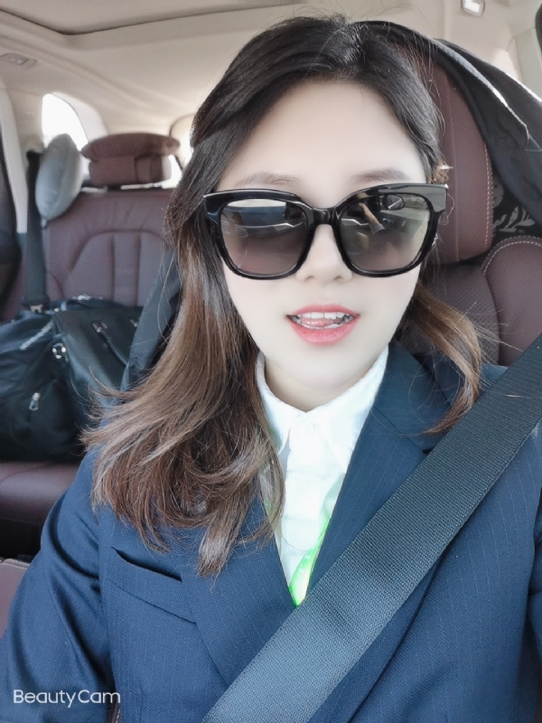 湖南妹子在深圳的第二张照片--乌鲁木齐相亲服务中心