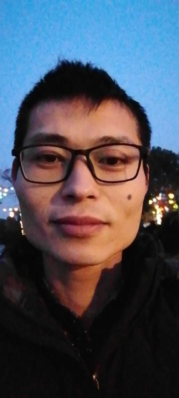 我是会飞的龙的第一张照片--乌鲁木齐相亲服务中心