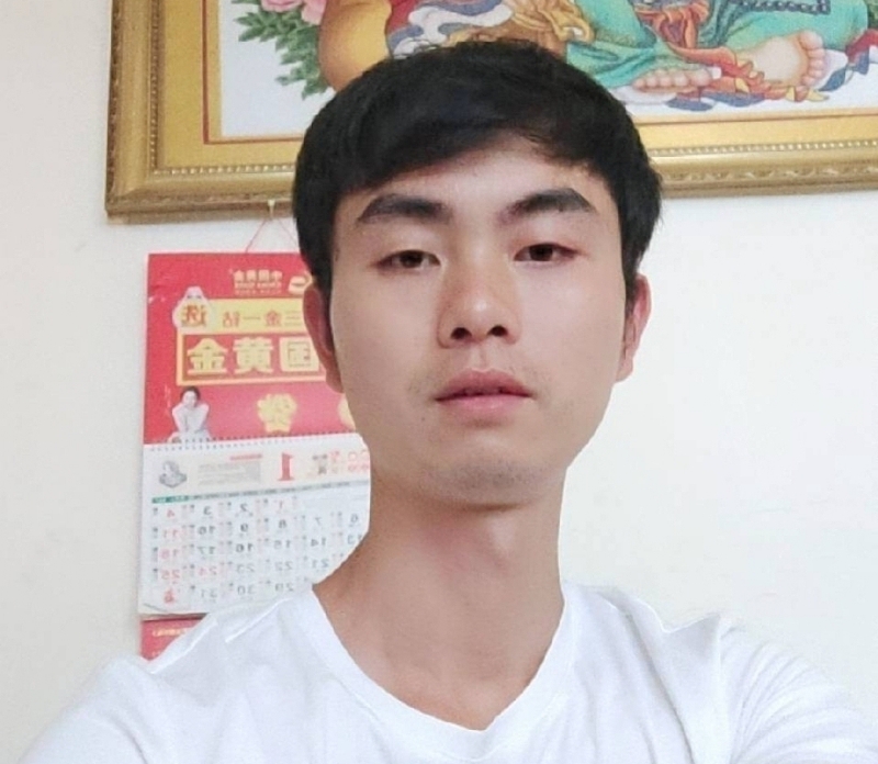 刘利的第一张照片--乌鲁木齐相亲服务中心