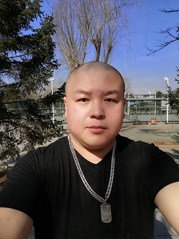 断丶欲的第一张照片--乌鲁木齐相亲服务中心