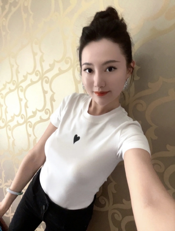 雨熙的第一张照片--乌鲁木齐相亲服务中心