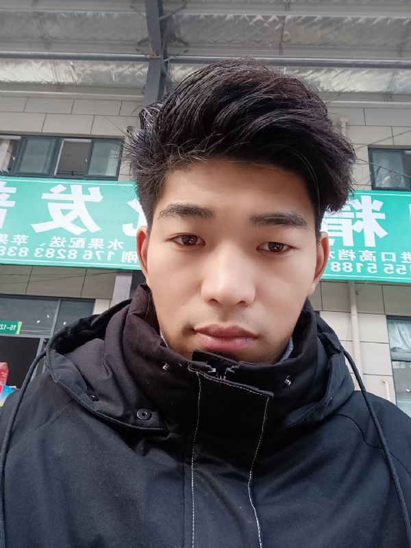 AA的第一张照片--乌鲁木齐相亲服务中心