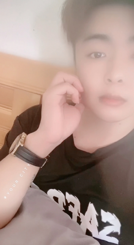 90后的第二张照片--乌鲁木齐相亲服务中心