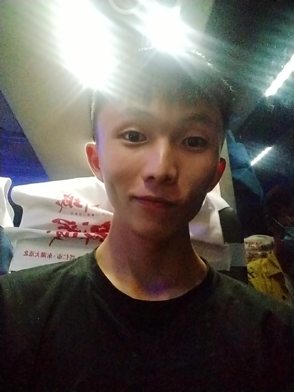 旅途的第一张照片--乌鲁木齐相亲服务中心