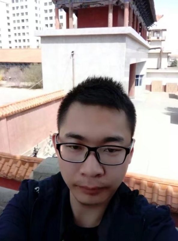 龙在天的第一张照片--乌鲁木齐相亲服务中心