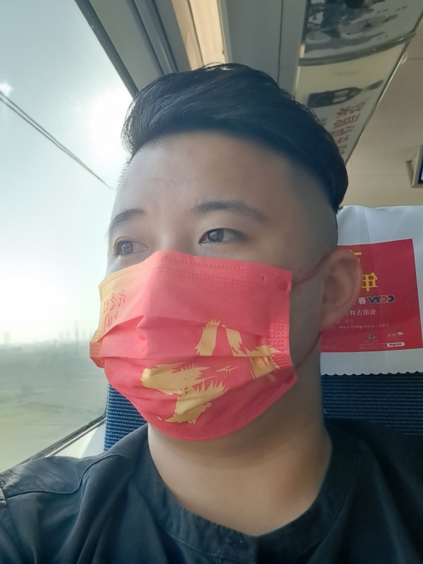 钟声的第一张照片--乌鲁木齐相亲服务中心