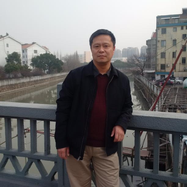 男士的第七张照片--乌鲁木齐相亲服务中心