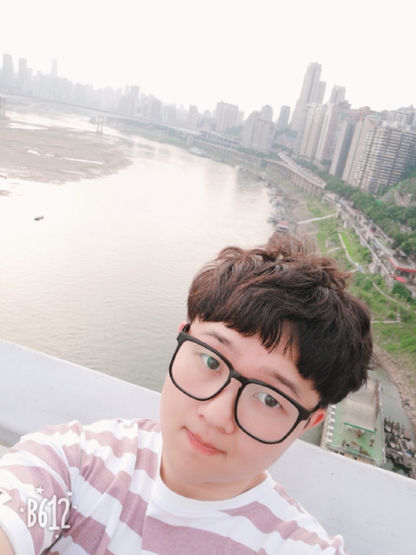 白夜行中人的第二张照片--乌鲁木齐相亲服务中心