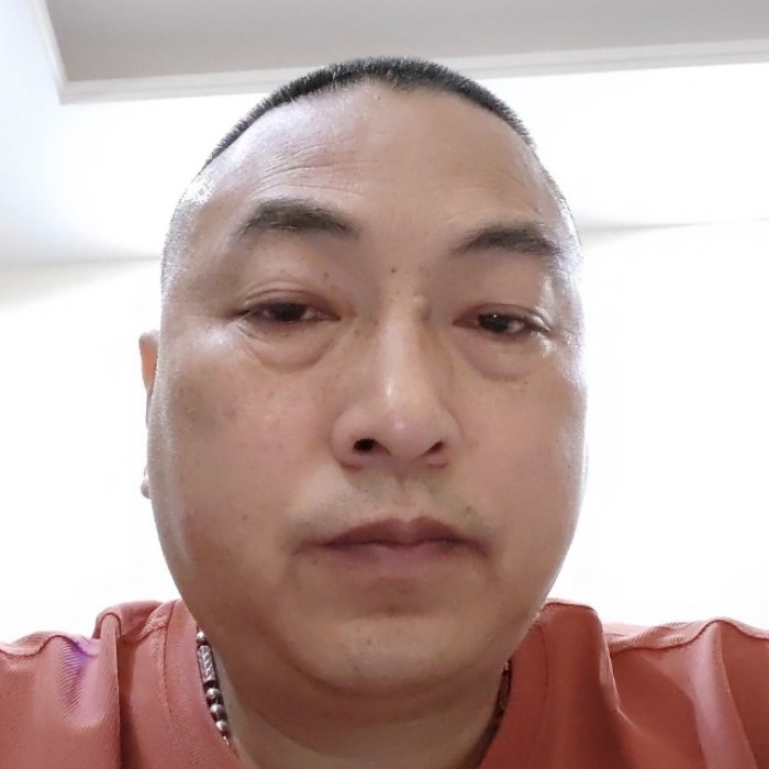 一切随风的第一张照片--乌鲁木齐相亲服务中心