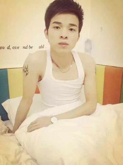 风雨同舟的第一张照片--乌鲁木齐相亲服务中心