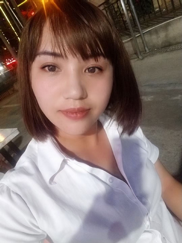 CC的第二张照片--乌鲁木齐相亲服务中心