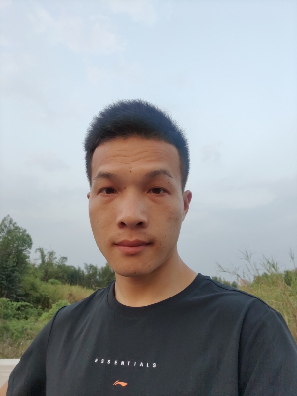 大龙的第一张照片--乌鲁木齐相亲服务中心
