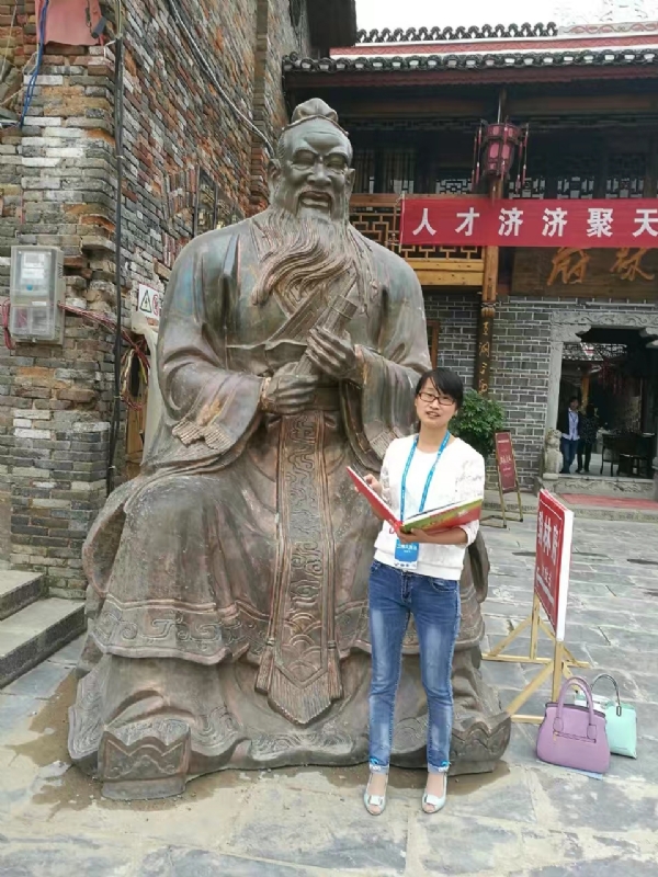 过眼云烟的第四张照片--乌鲁木齐相亲服务中心