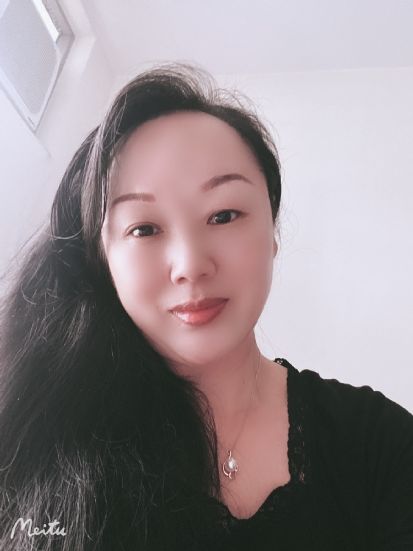 梅子的第一张照片--乌鲁木齐相亲服务中心