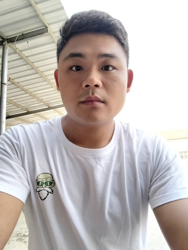 高大威武的第一张照片--乌鲁木齐相亲服务中心