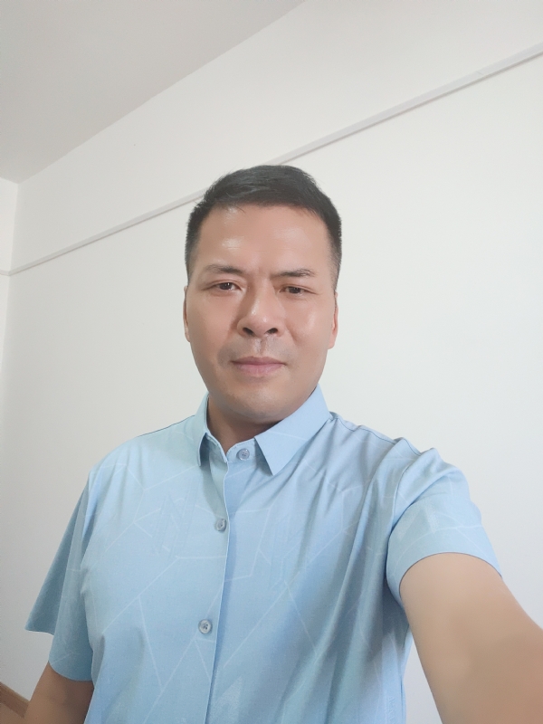 牵挂的第一张照片--乌鲁木齐相亲服务中心