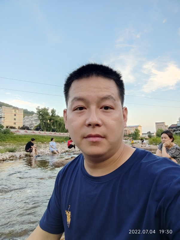 这岁月的第一张照片--乌鲁木齐相亲服务中心