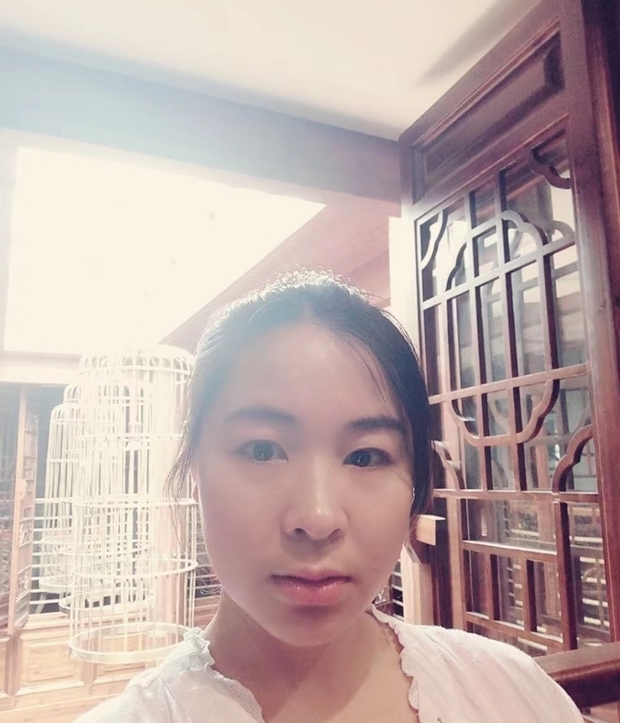 圆圆的第一张照片--乌鲁木齐相亲服务中心