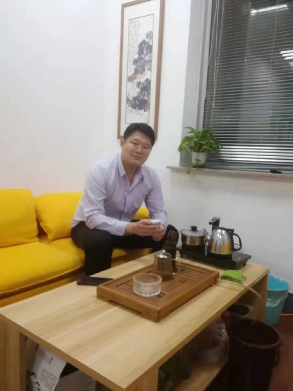 阳光的第一张照片--乌鲁木齐相亲服务中心