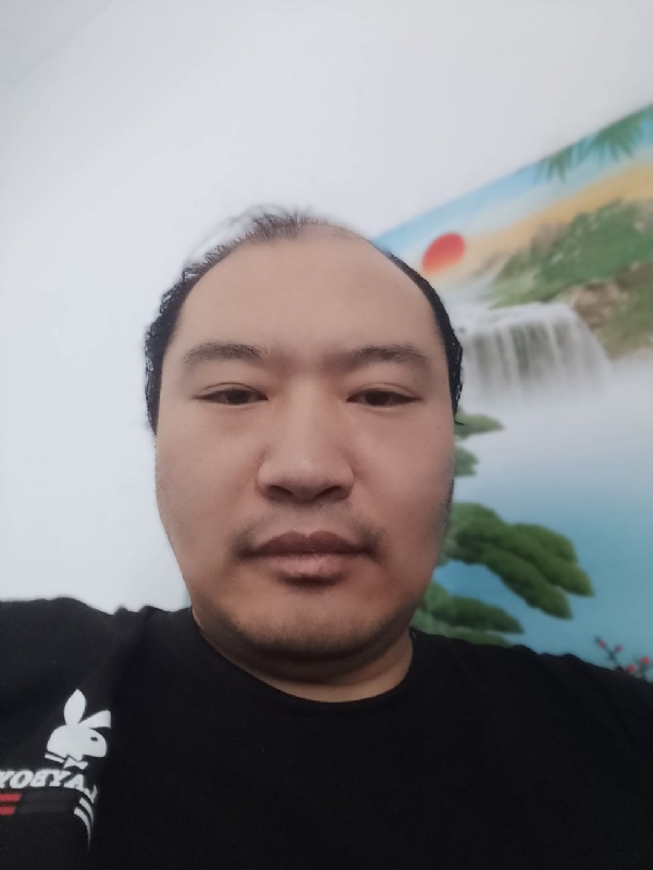 宝心的第一张照片--乌鲁木齐相亲服务中心