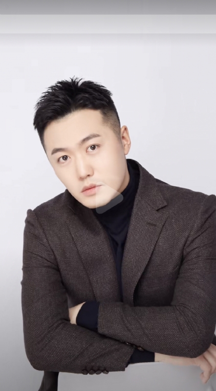 杨天枭的第一张照片--乌鲁木齐相亲服务中心
