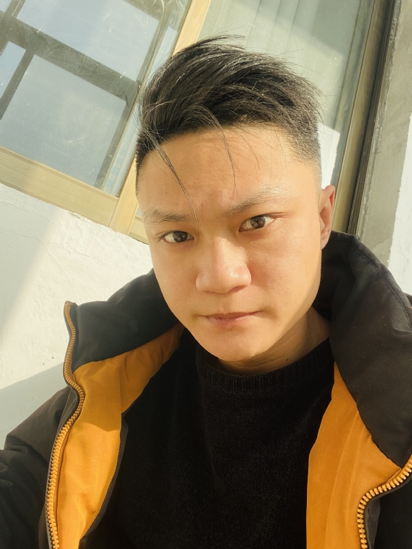 凯子的第二张照片--乌鲁木齐相亲服务中心