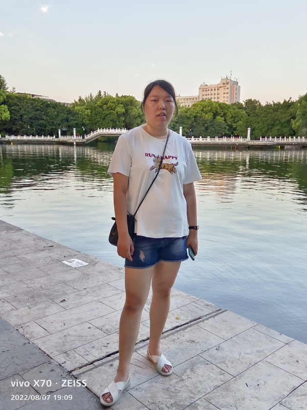 幸福触手可及的第一张照片--乌鲁木齐相亲服务中心