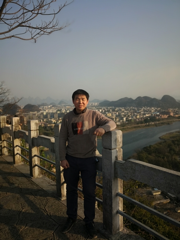 漓江之上的第三张照片--乌鲁木齐相亲服务中心